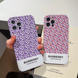 【2023新作】ファッション新品 人気 BURBERRY / バーバリー ケース iPhone 14/14 Plus/14 Pro/14 Pro Max/13/13 Pro/13 Pro Max/12/12 Pro/12 Pro Max/11 PRO MAX ケース [#case2023010910]