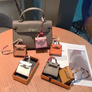 Hermès / エルメス ケリー キーホルダー モノグラム...