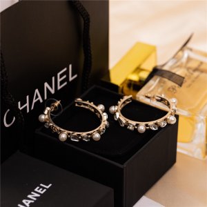 送料無料 新作 ピアス ブランド CHANEL / シャネル...