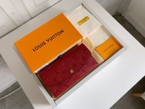 大人気 ブランド LOUIS VUITTON / ルイヴィト...