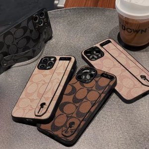 【2022新作】高品質 COACH / コーチ iPhone 13/13 Pro/13 Pro Max/12 ケース 芸能人愛用[#case202208138]