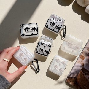 【2022新作】 人気 Chrome Hearts / クロムハーツ AirPods 1/2/3世代 ケース 芸能人愛用 AirPods Pro ファッション ブランド 男女兼用[#ls2022101619]