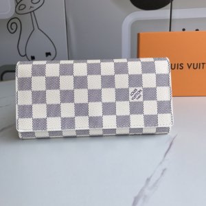 大人気 ブランド LOUIS VUITTON / ルイヴィトン M58101 長財布 安い 高品質 芸能人愛用 [#lvwallet062]