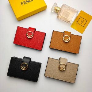 人気 ブランド FENDI / フェンディ カードケース レ...