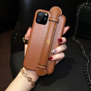 【セリーヌ】CELINE iPhone 13/13 Pro/13 Pro Max/12 Mini/12 Pro/12 Pro Max/11/11Pro/XR/XS/XS MAX/8/7 ケース 芸能人愛用 女性向け お洒落 高級 スタンド機能付き