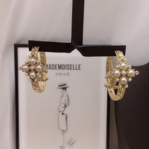 送料無料 新作 ピアス ブランド CHANEL / シャネル...
