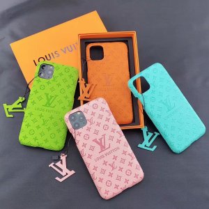 【ルイヴィトン】 贅沢 ブランド Louis Vuitton iPhone 13/13 Pro/13 Pro Max/12/11 /XS/8/7/6 ケース 芸能人愛用[#019]