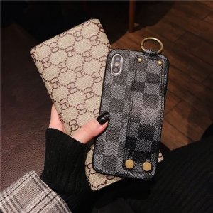 【ルイヴィトン】 Louis Vuitton iPhone 13/13 Pro/13 Pro Max/12/11/11Pro/XR/XS/XS MAX/8/7/6 ケース 芸能人愛用[#062320]