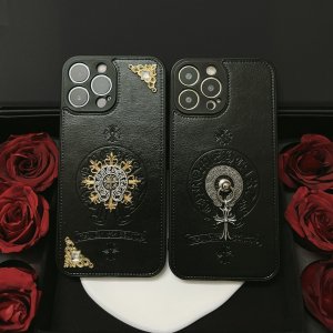 【2022新作】 人気 Chrome Hearts / クロムハーツ 皮質素材 iPhone 13/13 Pro/13 Pro Max/12/12 Pro/12 Pro Max/11 /XS/8/7 plus ケース 激安販売中 ブランド最新入荷！ [#case2022082515]