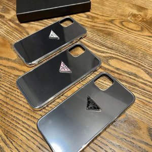 【2021新作】【プラダ】 PRADA iPhone 13/...