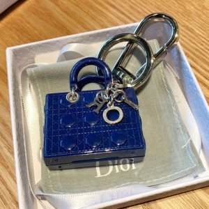 大人気 DIOR / ディオール キーホルダー 飾り 鞄飾り...