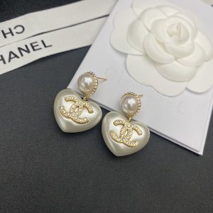 送料無料 新作 ピアス ブランド CHANEL / シャネル...