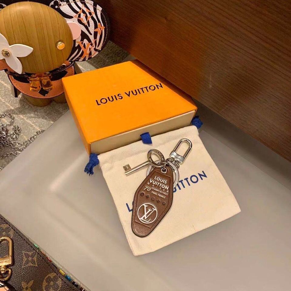 (ルイヴィトン) ルイヴィトン キーリング LOUIS VUITTON ヴィトン キーホルダー LV ポルト クレドラゴンヌ モノグラム 送料無料[#keykey0414]