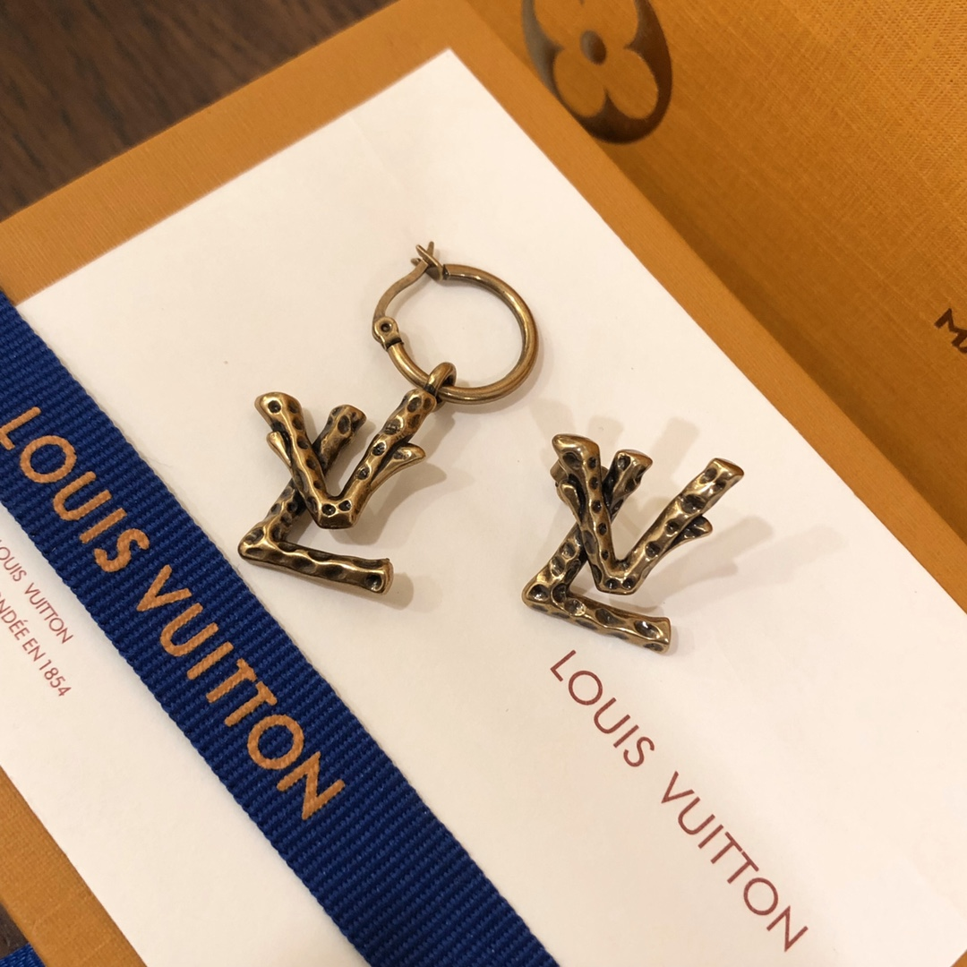 超人気 新作 ピアス ブランド LOUIS VUITTON ...