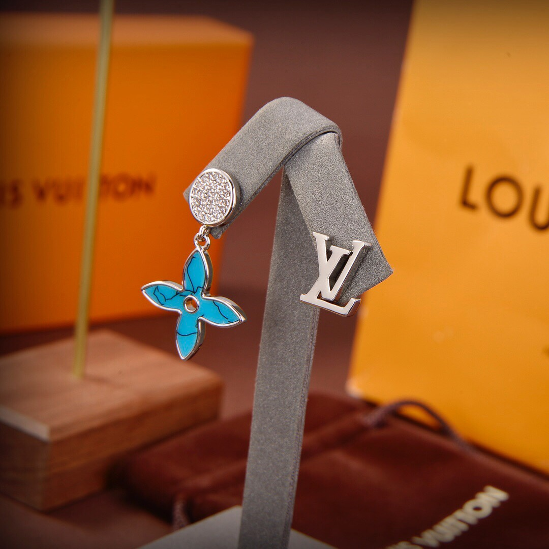 超人気 新作 ピアス ブランド LOUIS VUITTON ...