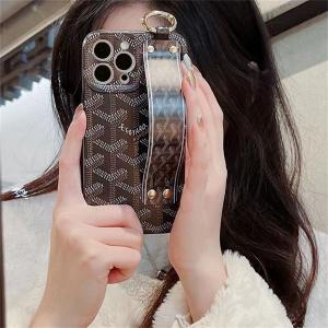 ゴヤールブランドiphone14ケース腕ベルト付きiphone14plus/14pro maxケース Goyard モノグラムスタイリッシュ アイフォン13pro max/13カバー 男女兼用人気 iphone12/11/12pro maxケース