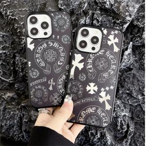 クロムハーツ CHROME HEARTS iPhone16 PRO MAX 14 アイフォン15 PRO MAX 16 PRO 耐衝撃 高級 ブランド ケース ブラックシルバーデザイン アイフォン15 16ケースファッション IPHONE16 PRO MAX 14 PRO MAX 15 16対応 ファッション