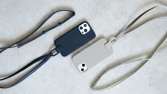 objcts.io「アジャスタブルレザーストラップ + iPhoneケースセット」